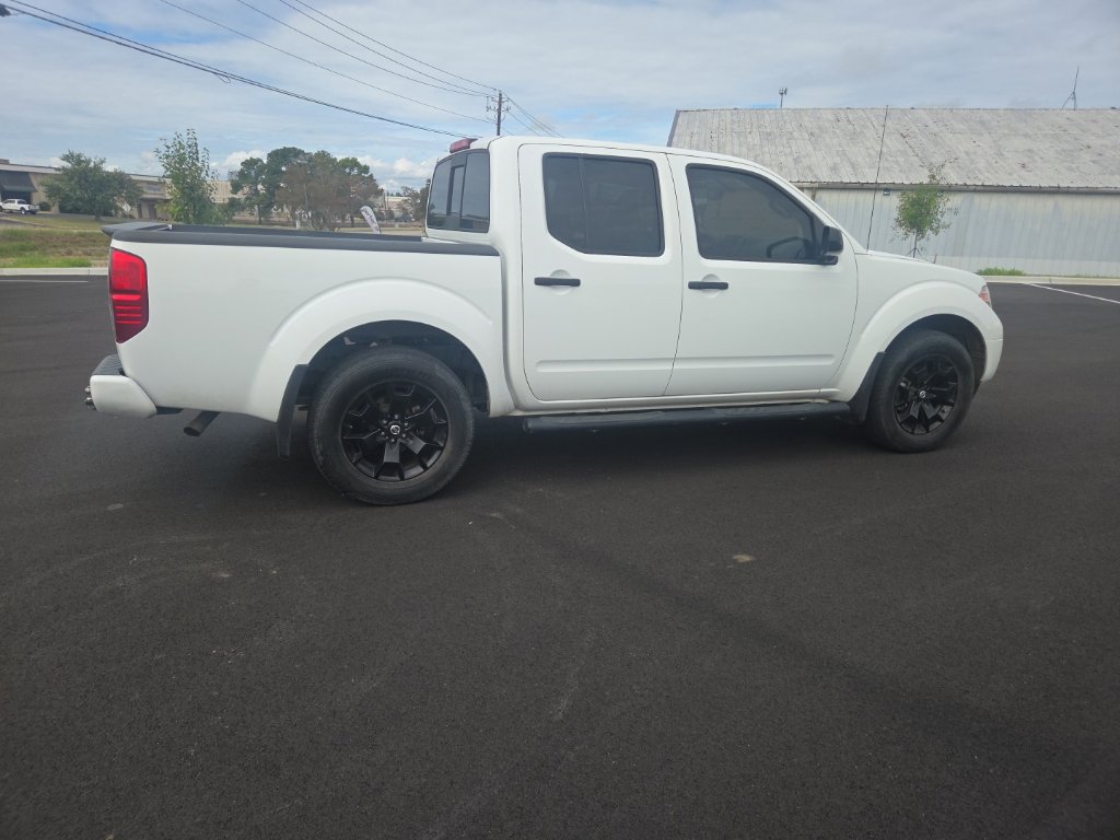 Used 2021 Nissan Frontier SV w/ Midnight Edition Floor Mats AWD/4WD image 20