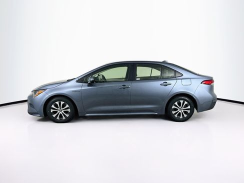 Used 2020 Toyota Corolla LE FWD image 4