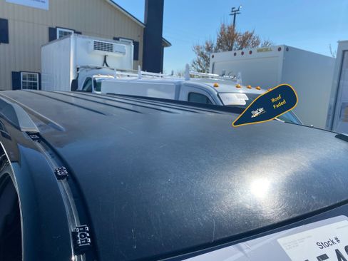 Used 2016 Chevrolet Suburban 3500 LS w/ Driver Alert Package image 39