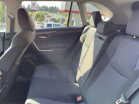 Certified 2024 Toyota RAV4 XLE AWD/4WD image 13
