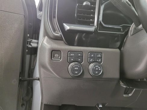 Certified 2023 Chevrolet Silverado 1500 LT Trail Boss w/ Convenience Package II image 10