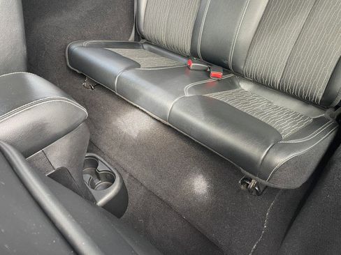 Used 2015 Jeep Wrangler Sport image 12