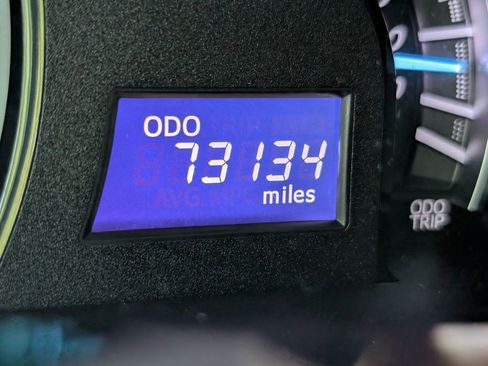 Used 2013 Toyota Camry SE w/ Convenience Pkg FWD image 21