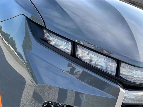 Used 2025 Hyundai Santa Cruz SEL FWD image 26