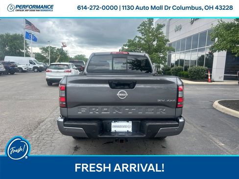 Used 2022 Nissan Frontier SV AWD/4WD image 5