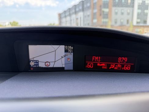 Used 2011 MAZDA MAZDA3 s Grand Touring w/ Tech Pkg FWD image 20