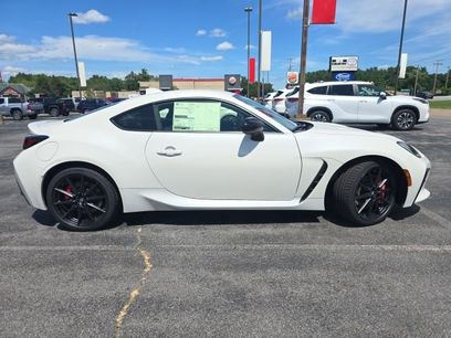 New 2025 Toyota GR86 Base