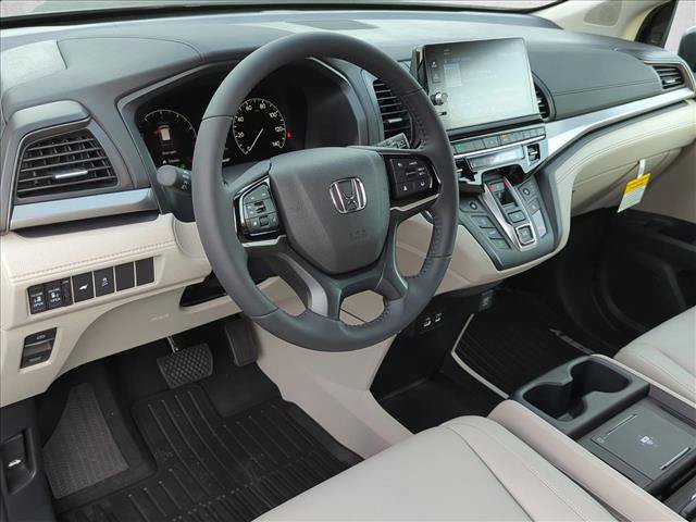 Certified 2026 Honda Odyssey EX-L image 3