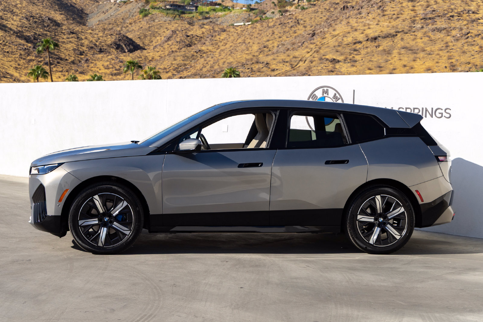 Certified 2024 BMW iX xDrive50 w/ Sport Package AWD/4WD image 3