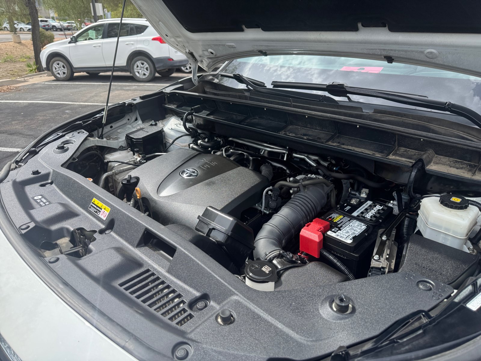 Used 2021 Toyota Highlander Limited FWD image 22