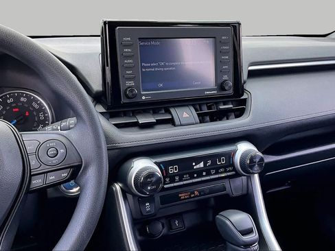 Certified 2022 Toyota RAV4 XLE w/ Convenience Package AWD/4WD image 7