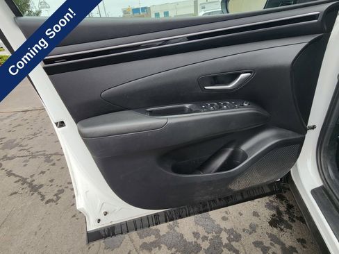 Certified 2022 Hyundai Tucson SEL w/ Cargo Package FWD image 16