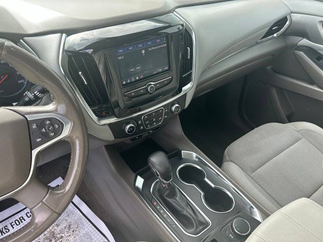 Used 2021 Chevrolet Traverse LT FWD image 21