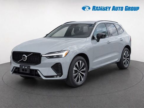 Used 2024 Volvo XC60 B5 Plus AWD/4WD image 1