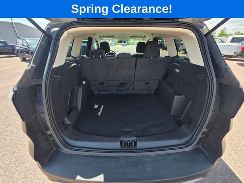Certified 2018 Ford Escape SE w/ SE Sync 3 Package AWD/4WD image 18