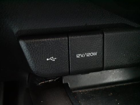 Certified 2023 Toyota Camry SE w/ Convenience Package image 26