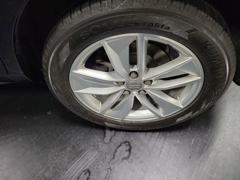 Used 2018 Audi Q3 2.0T Premium image 11