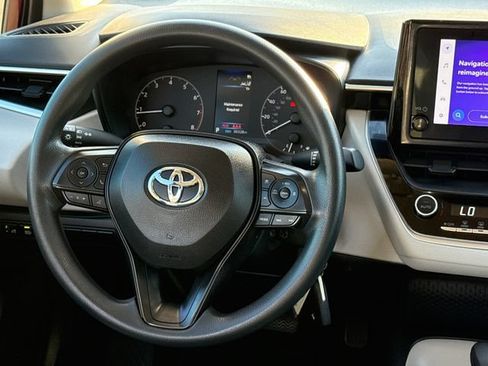 Used 2024 Toyota Corolla LE FWD image 12