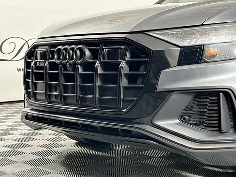 Used 2023 Audi SQ8 Premium Plus w/ SQ8 Luxury Package image 35