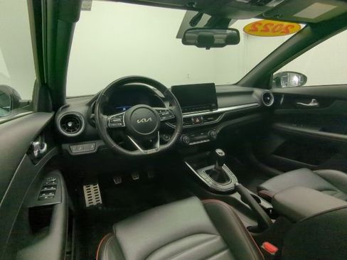 Used 2022 Kia Forte GT image 21