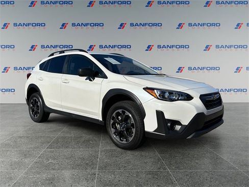 Used 2022 Subaru Crosstrek 2.0i image 7
