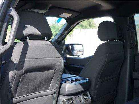 Used 2021 Ford F150 XL w/ STX Appearance Package RWD image 19