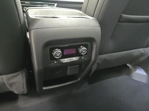 New 2026 Chevrolet Traverse High Country AWD/4WD image 24
