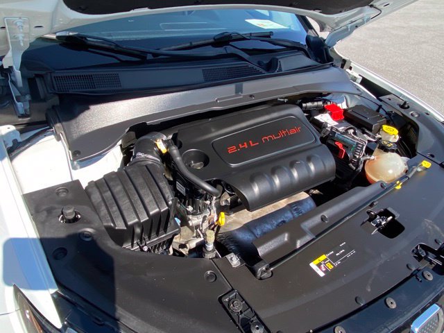 Used 2022 Jeep Compass Limited AWD/4WD image 19