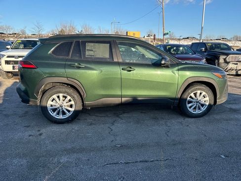 New 2026 Toyota Corolla Cross LE image 8