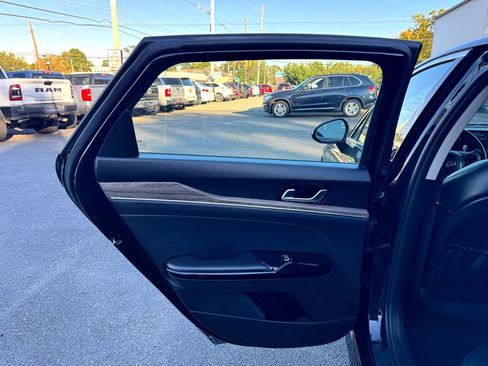 Used 2021 Kia K5 EX image 19