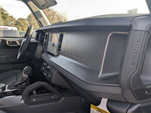 New 2025 Ford Bronco Big Bend w/ Black Diamond Package image 31