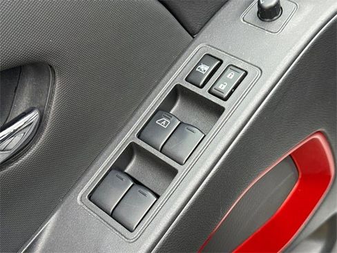 Certified 2024 Nissan Frontier Pro-X image 19