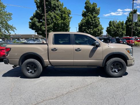Used 2021 Nissan Titan PRO-4X w/ Off Road Protection Package AWD/4WD image 6