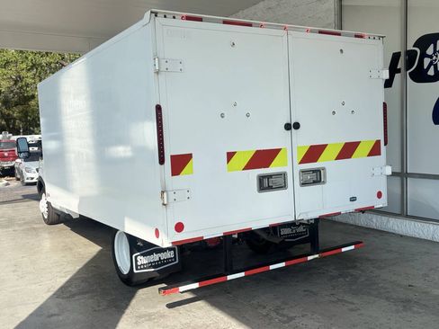Used 2019 Ford Transit 350 156 DRW RWD image 7