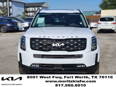 Certified 2022 Kia Telluride SX w/ Nightfall Edition Package AWD/4WD image 2