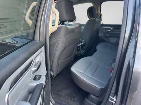 Used 2020 RAM 1500 Big Horn AWD/4WD image 23