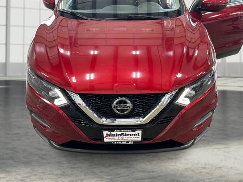 Used 2020 Nissan Rogue Sport SV FWD image 20