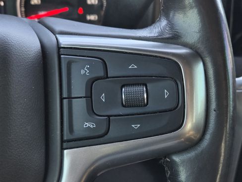Used 2020 Chevrolet Silverado 1500 LT w/ Texas Edition AWD/4WD image 16