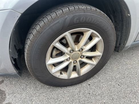 Used 2017 Dodge Journey SXT w/ Comfort/Convenience Group image 5