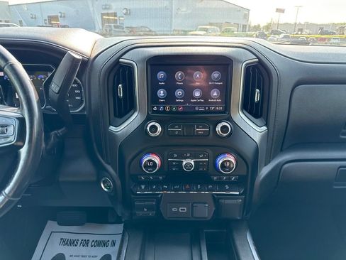 Used 2023 GMC Sierra 3500 Denali w/ Technology Package AWD/4WD image 18