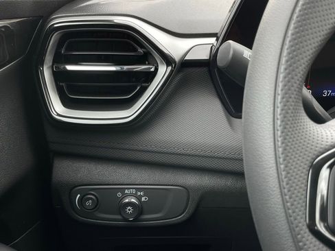 New 2026 Chevrolet TrailBlazer LS image 14