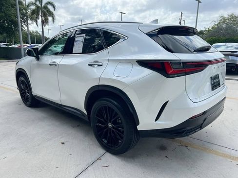 Certified 2022 Lexus NX 350 AWD w/ Vision Package image 5