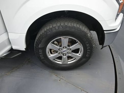 Used 2020 Ford F150 XLT w/ Equipment Group 302A Luxury AWD/4WD image 30