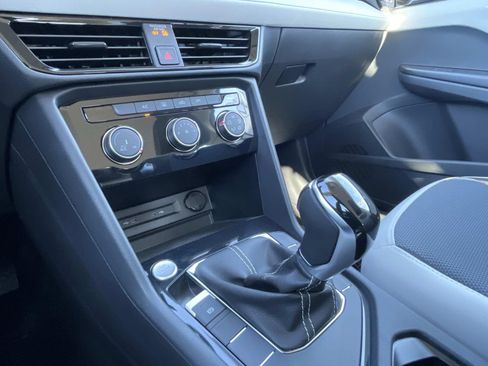 New 2026 Volkswagen Taos S FWD image 27