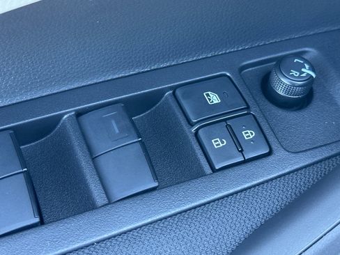 New 2026 Toyota Corolla SE image 12