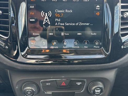 Used 2018 Jeep Compass Limited w/ Navigation Group image 45