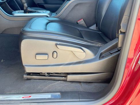 Used 2020 Chevrolet Colorado ZR2 image 14