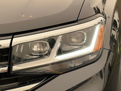 Used 2023 Volkswagen Atlas SE AWD/4WD image 38