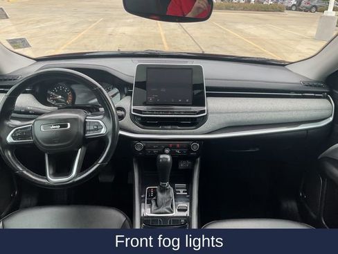 Used 2022 Jeep Compass Latitude w/ Sun and Sound Group image 24