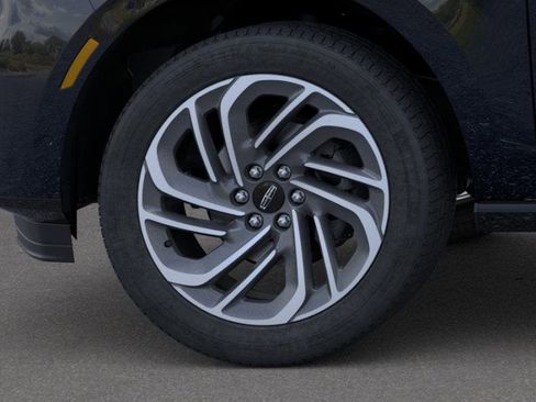 New 2026 Lincoln Navigator L Reserve AWD/4WD image 19